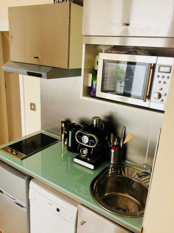 Little Brighton Beach Apartments - Also Separate Spa Cabin And Watersports エクステリア 写真